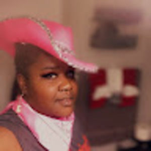 Meet your Posher, Della